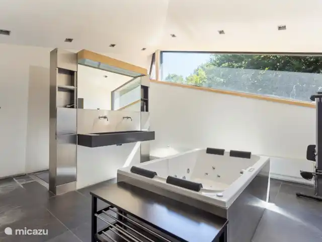 La Villa - vacances sur la Veluwe | Pays-Bas, Gueldre, Bennekom - maison de vacances Salle de bain avec jacuzzi