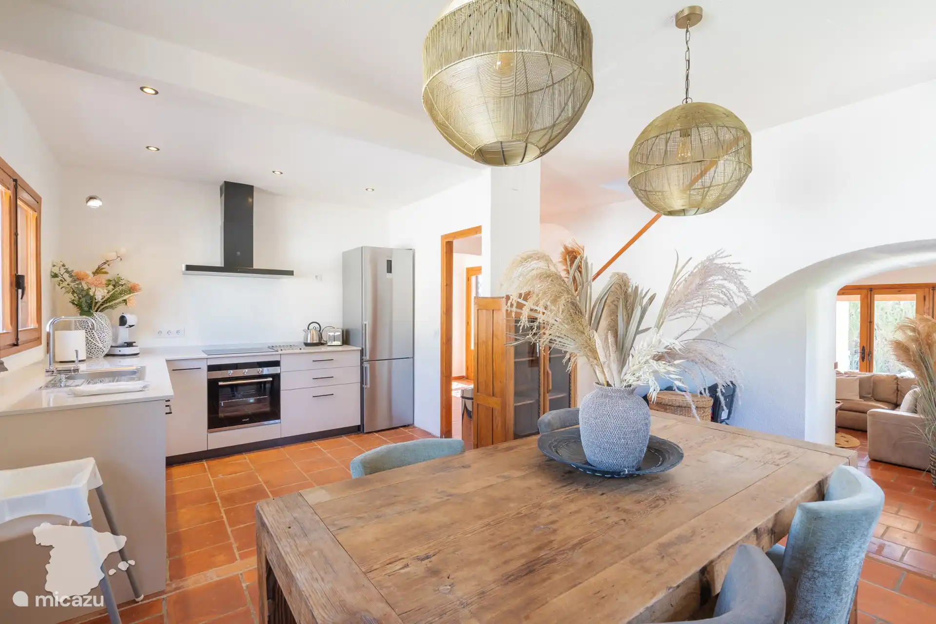 Offene Küche mit Essbereich