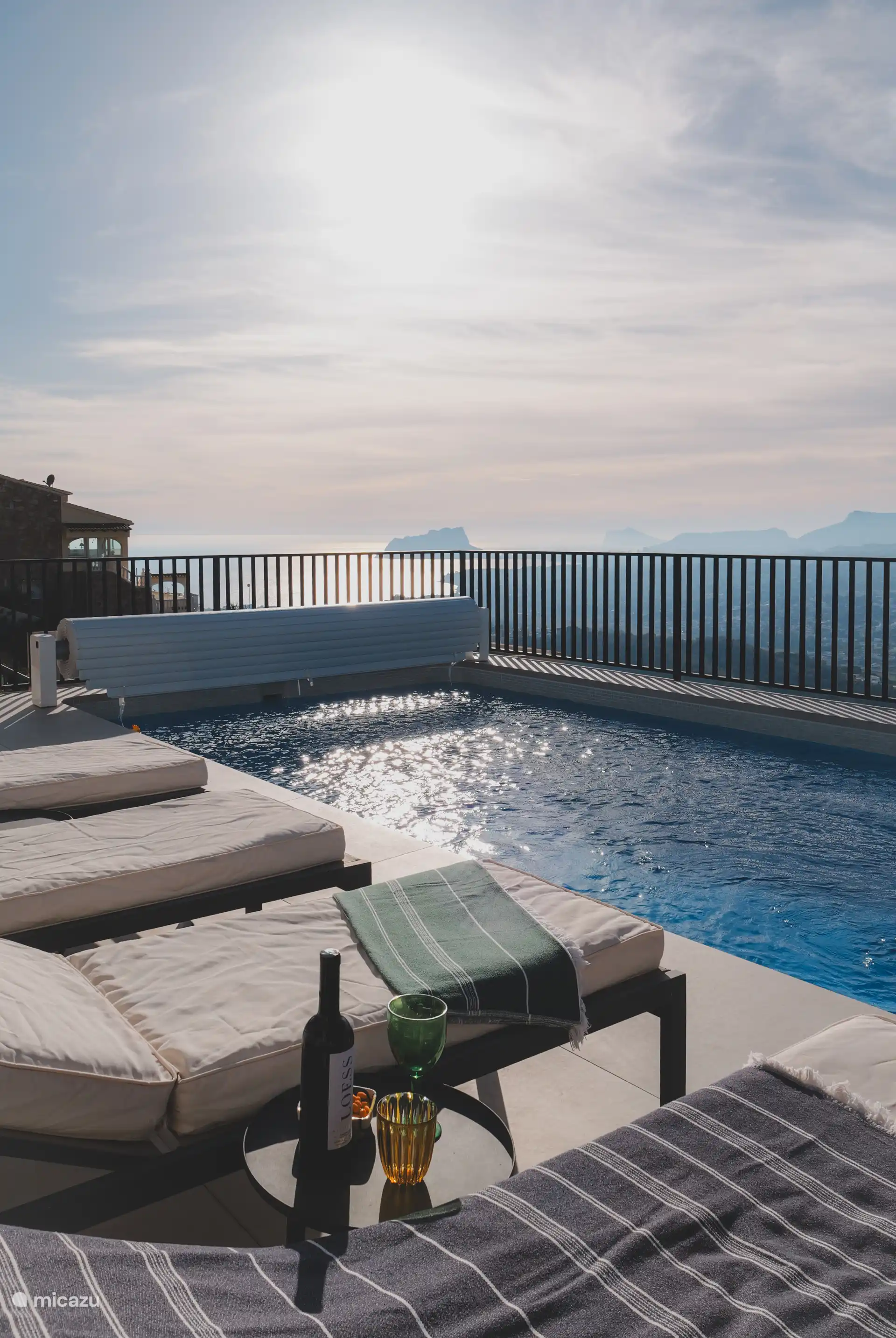 Beheiztes Schwimmbecken