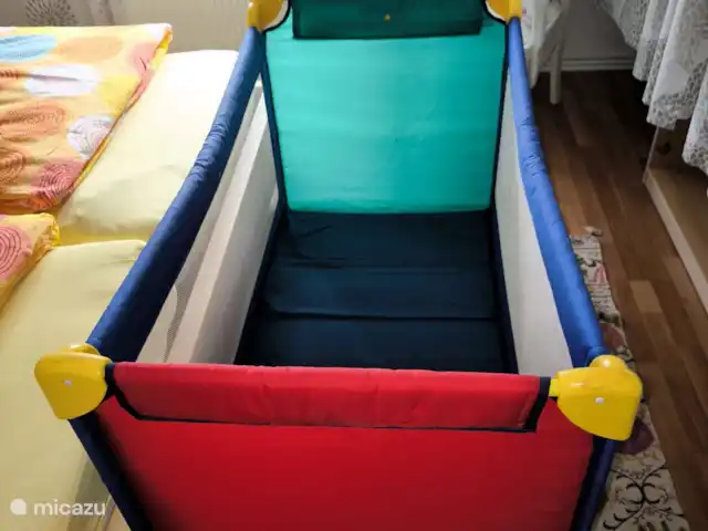 Location de Vacances Allemagne, Rhénanie-Palatinat, Kirchen/Sieg, appartement - Appartement Sander Il y a aussi un lit bébé / lit bébé sur demande.