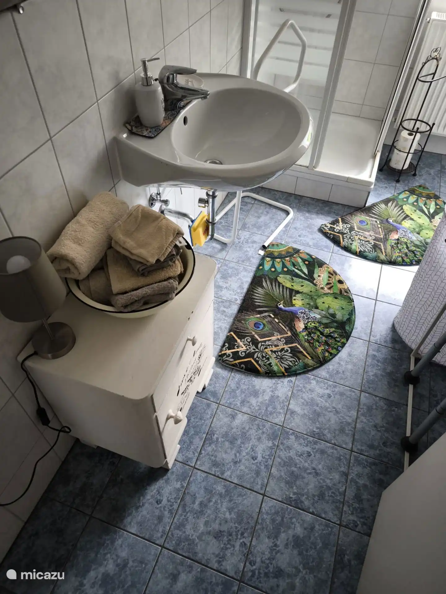 Gemütliches Badezimmer