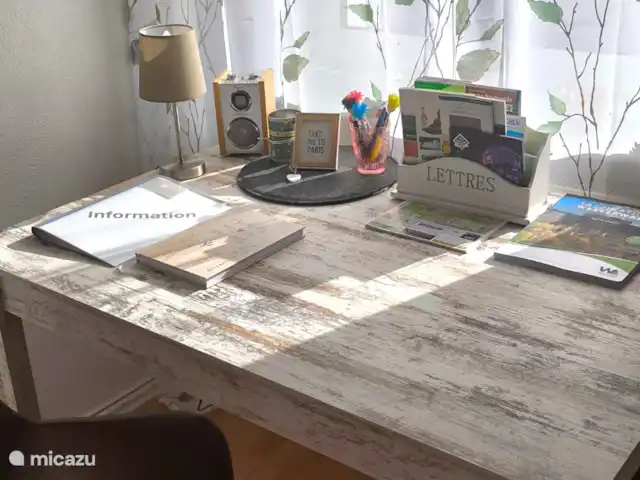 Location de Vacances Allemagne, Rhénanie-Palatinat, Kirchen/Sieg, appartement - Appartement Sander Table de travail, de salle à manger ou de jeu.