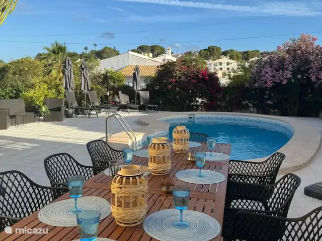 Villa Naranja huren in Spanje, Costa Blanca, Alfáz del Pi - villa buiten terras en zwembad