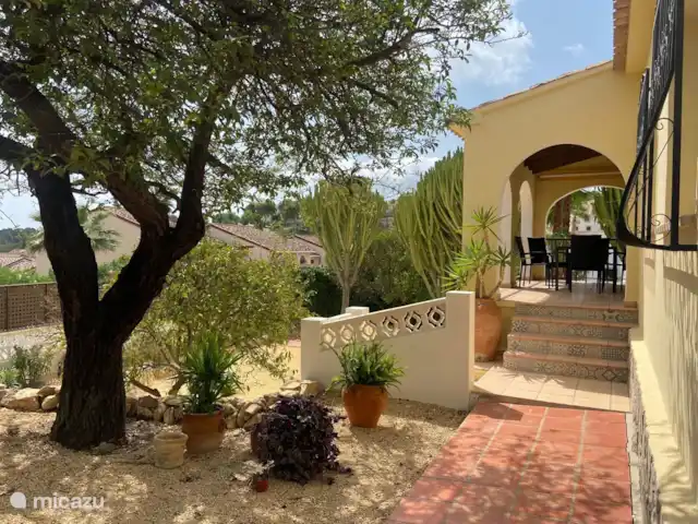 Villa Naranja huren in Spanje, Costa Blanca, Alfáz del Pi - villa voorzijde huis