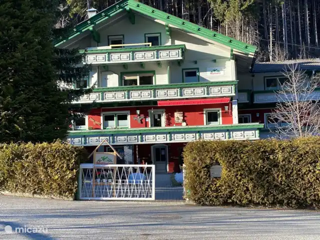 EstudioPepper en Austria, Carintia, Stall - studio Todo el complejo