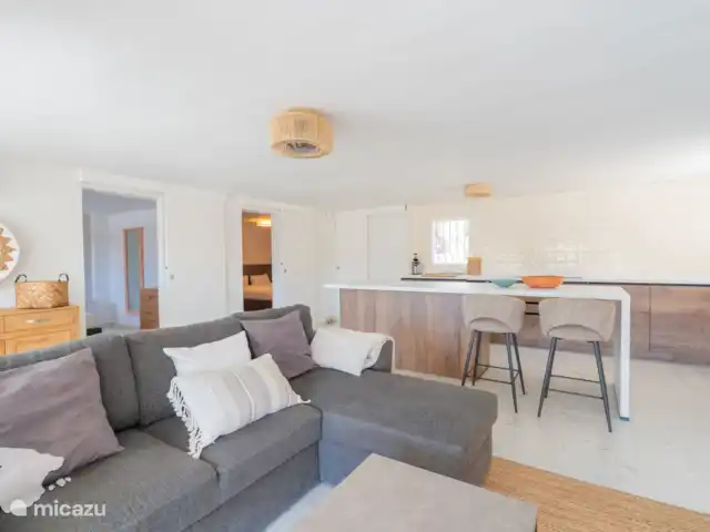 Casa Lola | Espagne, Costa Blanca, Moraira - villa En bas : coin salon et derrière la cuisine ouverte