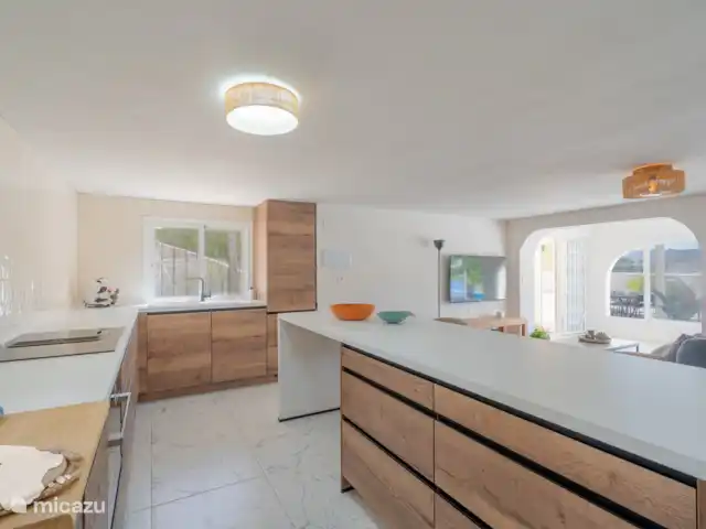 Casa Lola | Espagne, Costa Blanca, Moraira - villa En bas : cuisine ouverte moderne