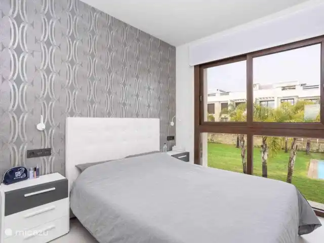 Los Balcones 84 | Espagne, Costa Blanca, Torrevieja - appartement Chambre principale avec salle de bains privative