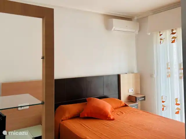 Prachtige zonsopgang  huren in Spanje, Murcia, Los Alcázares - vakantiehuis Kamer met tweepersoonsbed op de bovenste verdieping