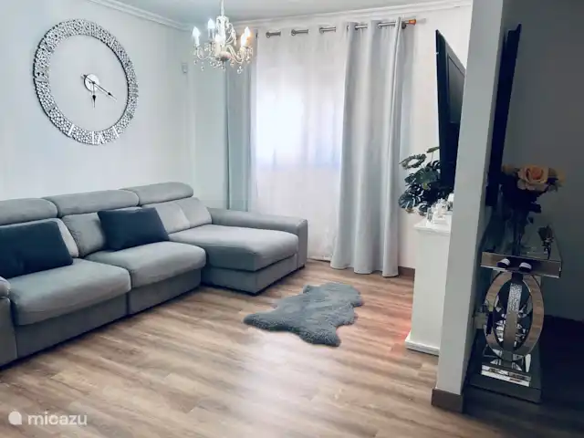 Prachtige zonsopgang  huren in Spanje, Murcia, Los Alcázares - vakantiehuis Woonkamer met drie meter brede slaapbank