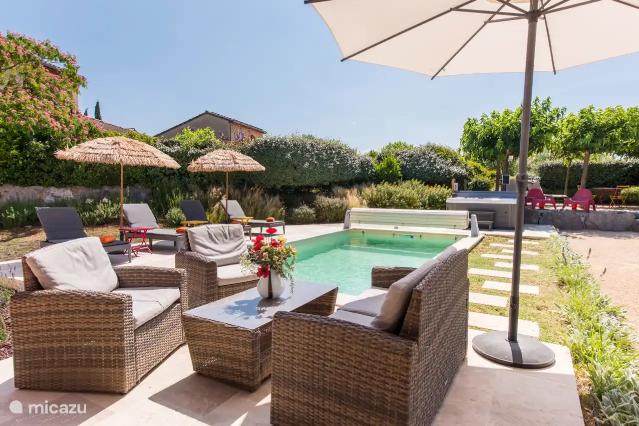 Villa du Soleil in Frankreich, Ardèche, Vallon-Pont-d'Arc - Villa