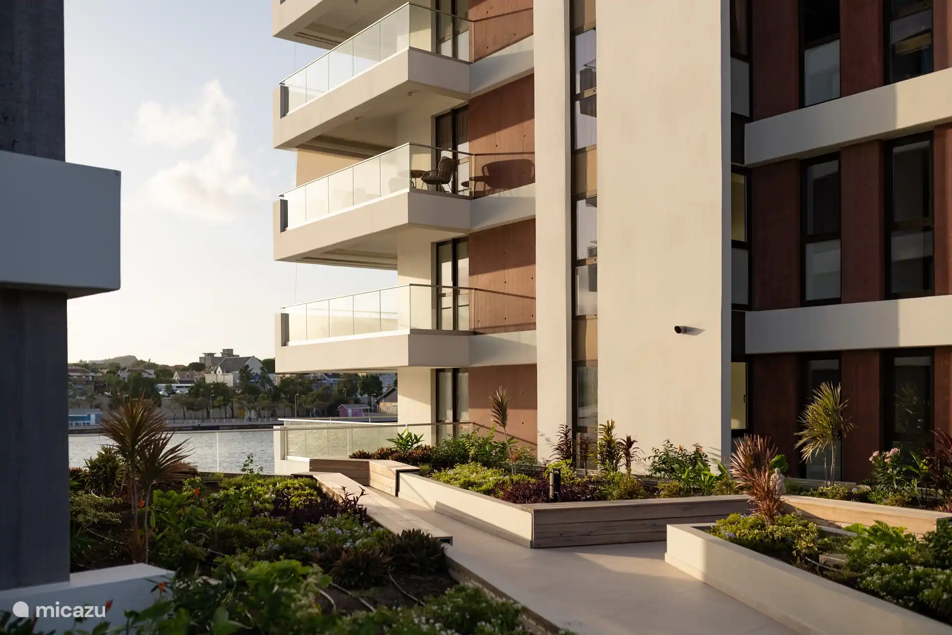 Wunderschön angelegter Garten.