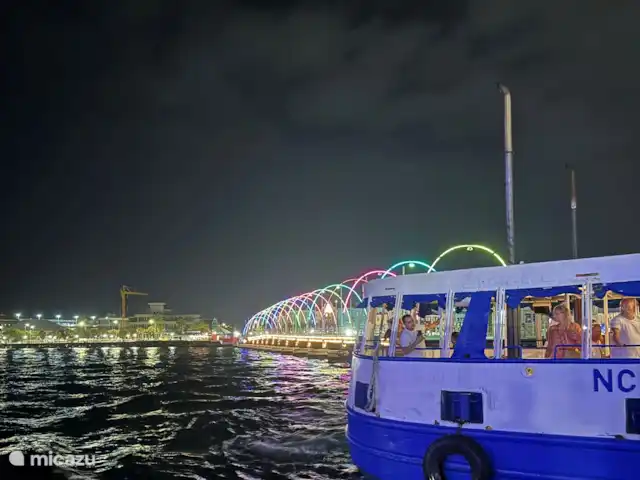 Location de Vacances Curaçao, Curaçao-Centre, Willemstad, appartement - L’appartement de luxe The Wharf MT Cette vue tous les jours, mais on n’en a jamais assez.