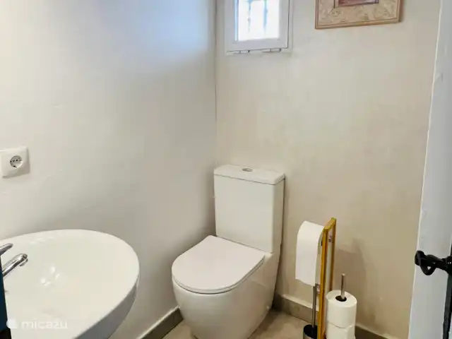 Villa Melin, luxueuse villa rénovée | Espagne, Costa del Sol, Torrox - villa Toilettes supplémentaires à l’étage