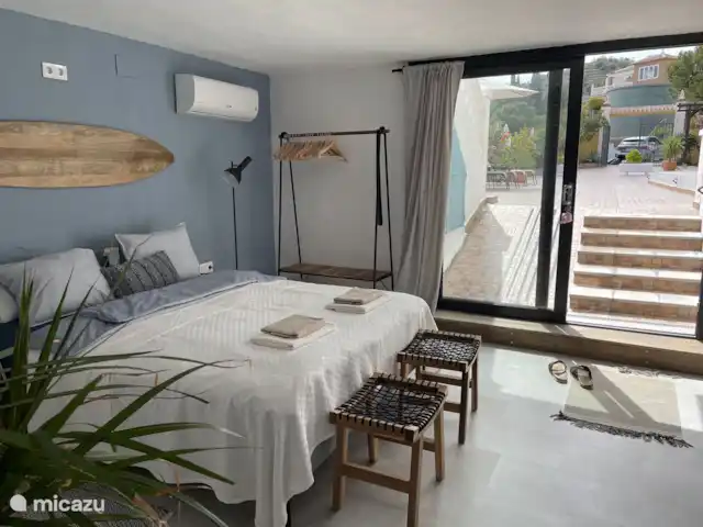 Villa Melin, luxueuse villa rénovée | Espagne, Costa del Sol, Torrox - villa Chambre 1 en bas