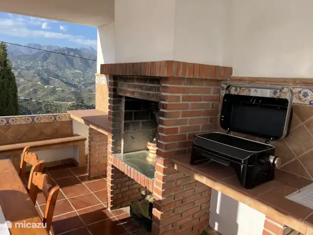 Villa Melin, luxueuse villa rénovée | Espagne, Costa del Sol, Torrox - villa Villa Melin : barbecue !