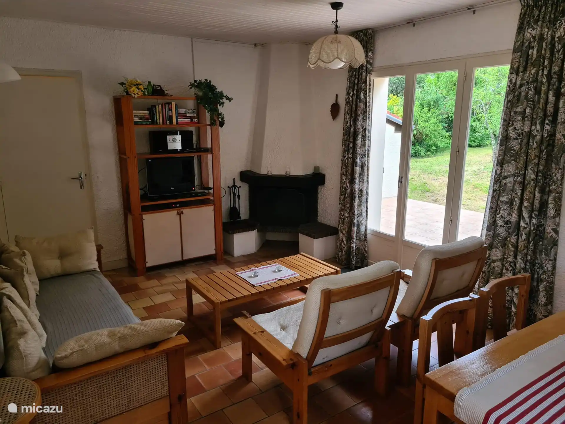 Wohnzimmer von der Küche