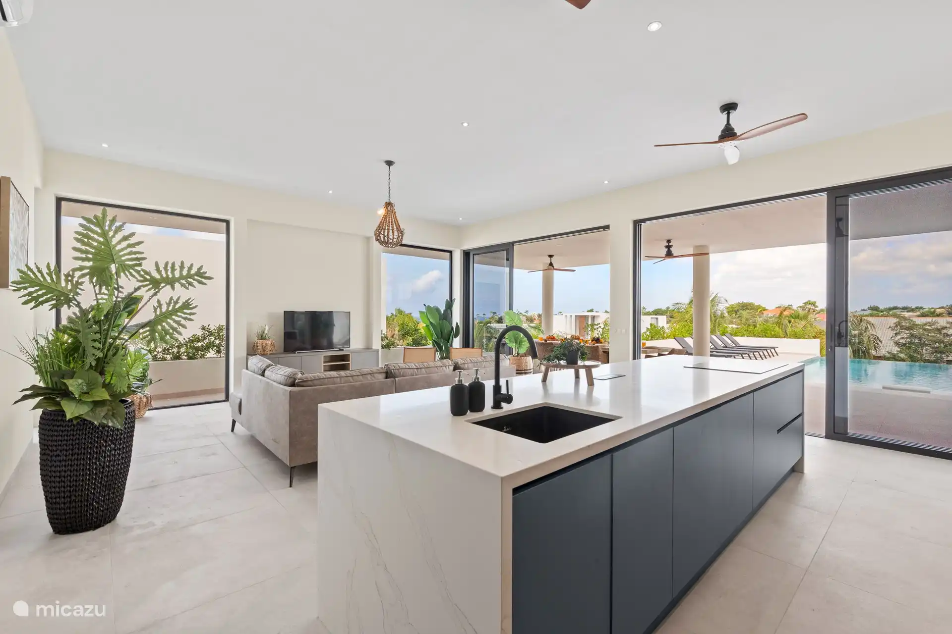 Very spacious living room with spacious kitchen