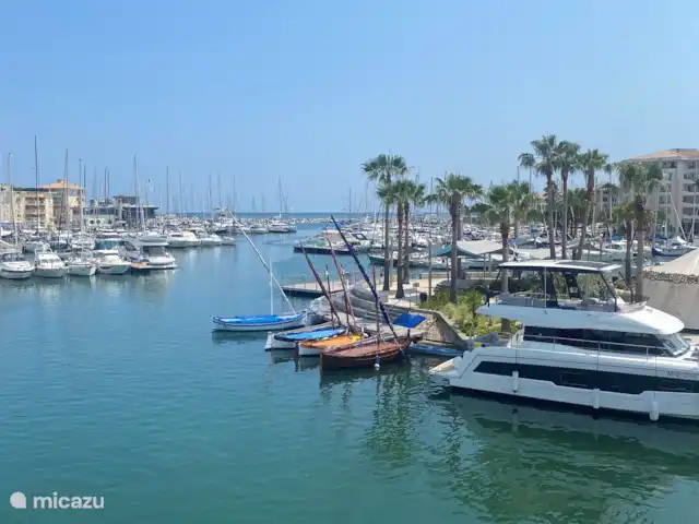 Location de Vacances France, Côte d'Azur, Saint-Paul-en-Forêt, maison de vacances - Villa Saint-Paul Port de Fréjus