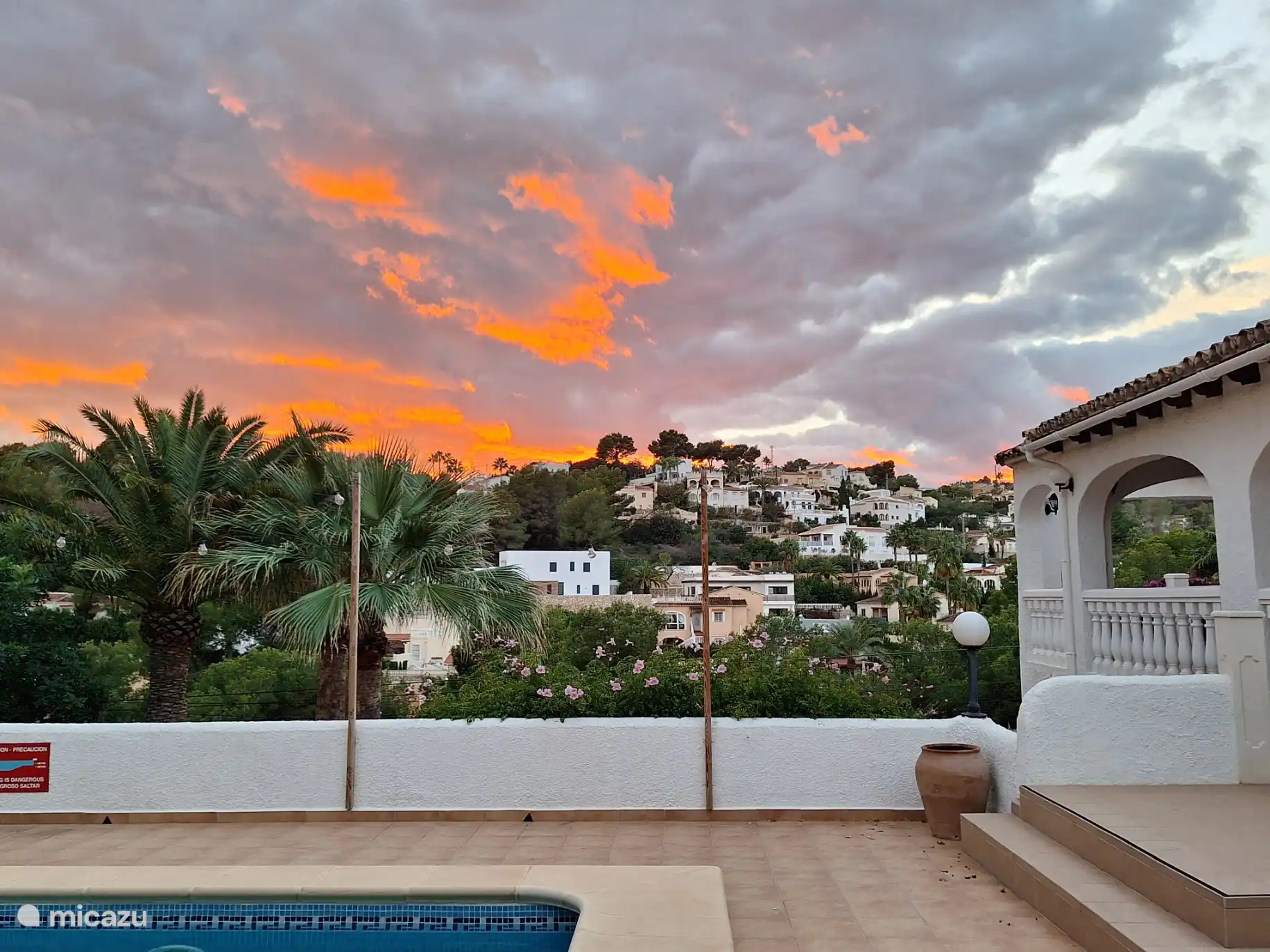 Jeden Abend eine Überraschung, wie schön der Himmel ist