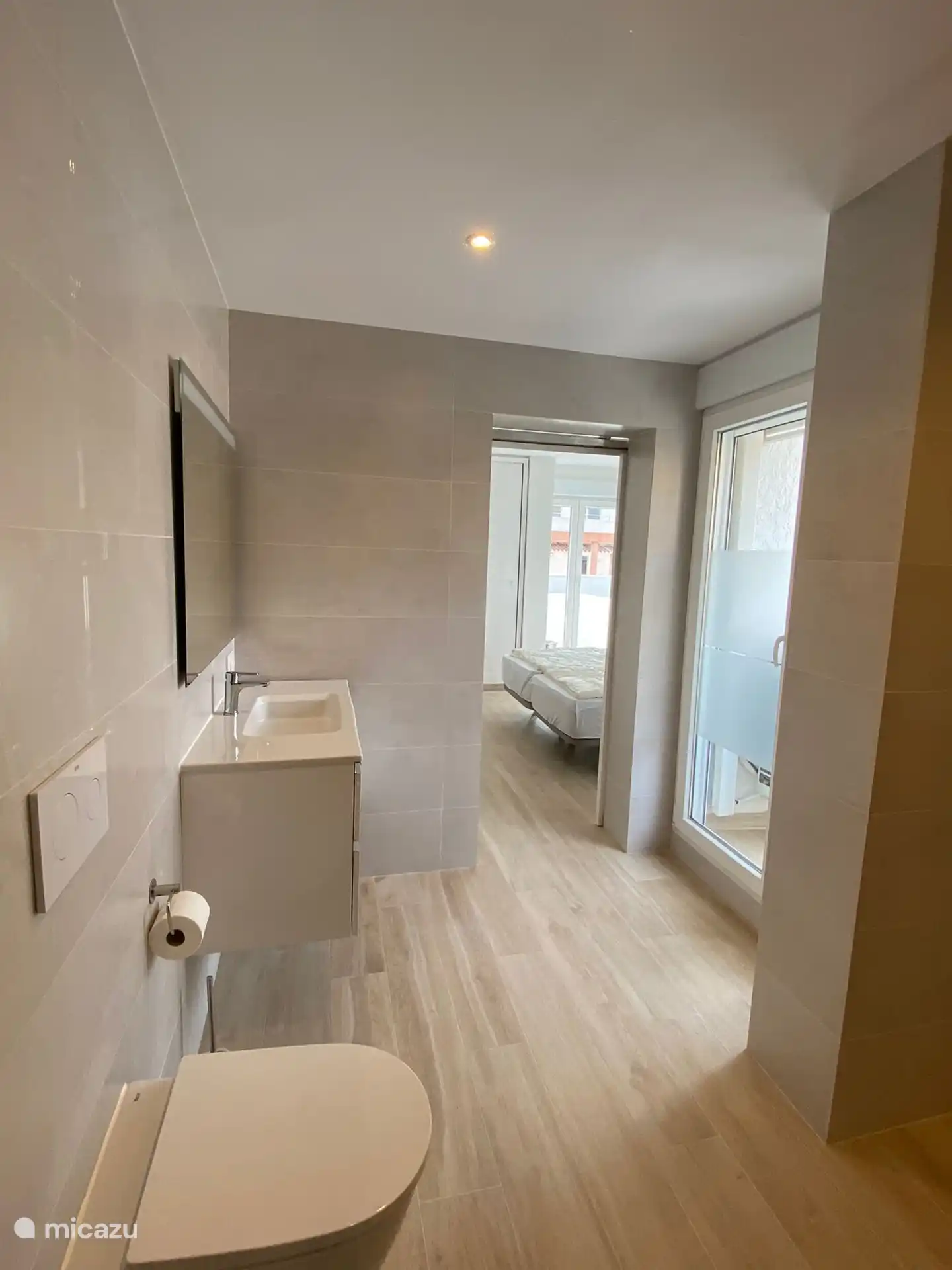 Salle de bain attenante