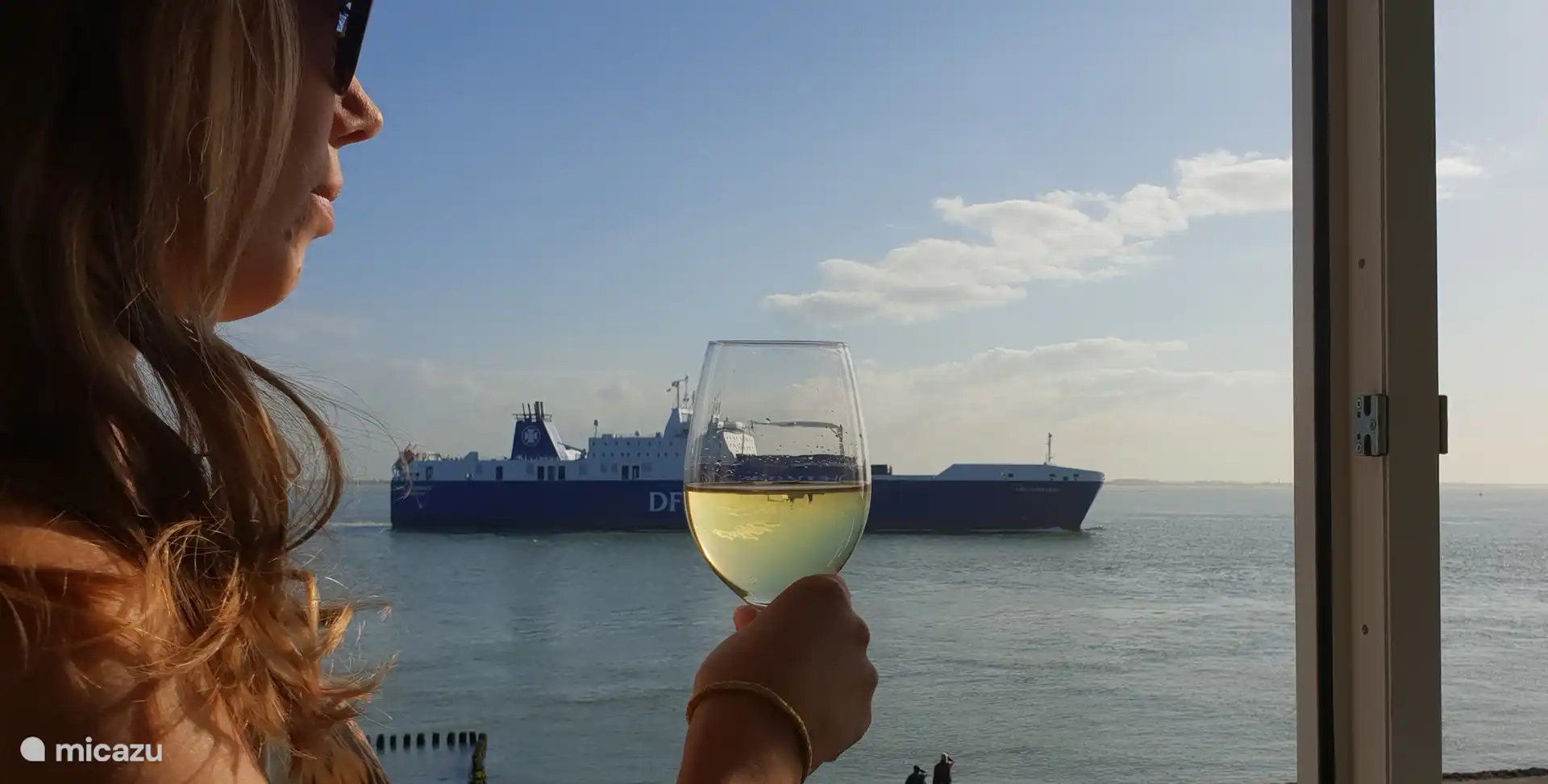 ¡Disfruta del sol, del mar y por supuesto de las vistas al mar!