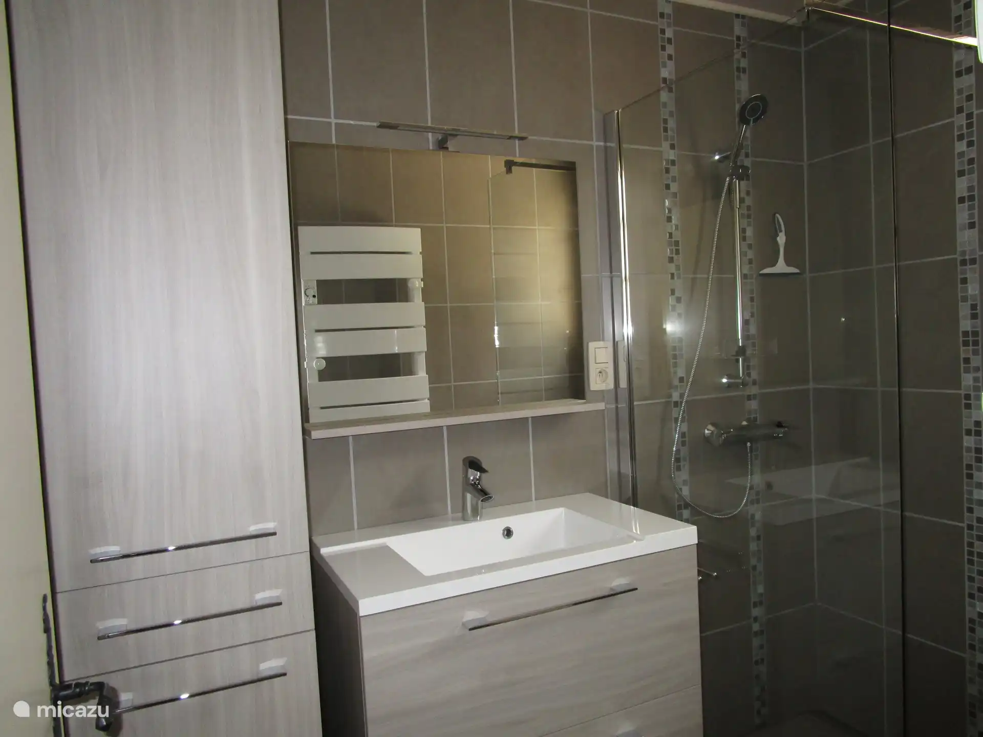 Salle de bain du rez-de-chaussée