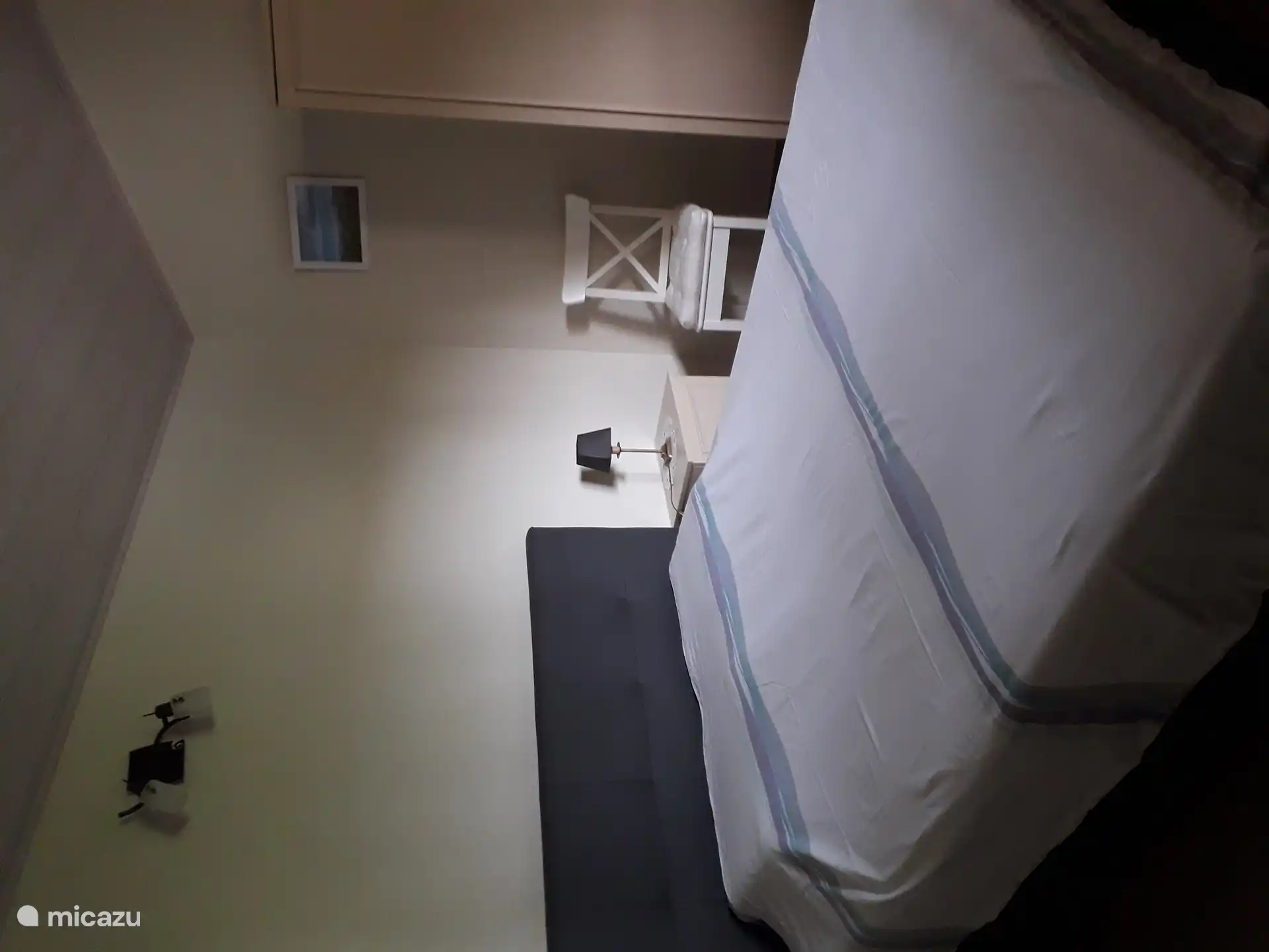 Chambre du rez-de-chaussée 