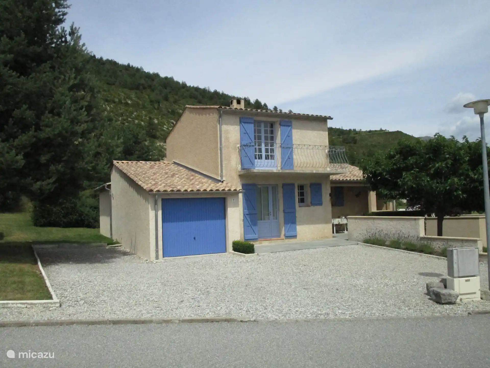 Hébergements Maison du Romarin