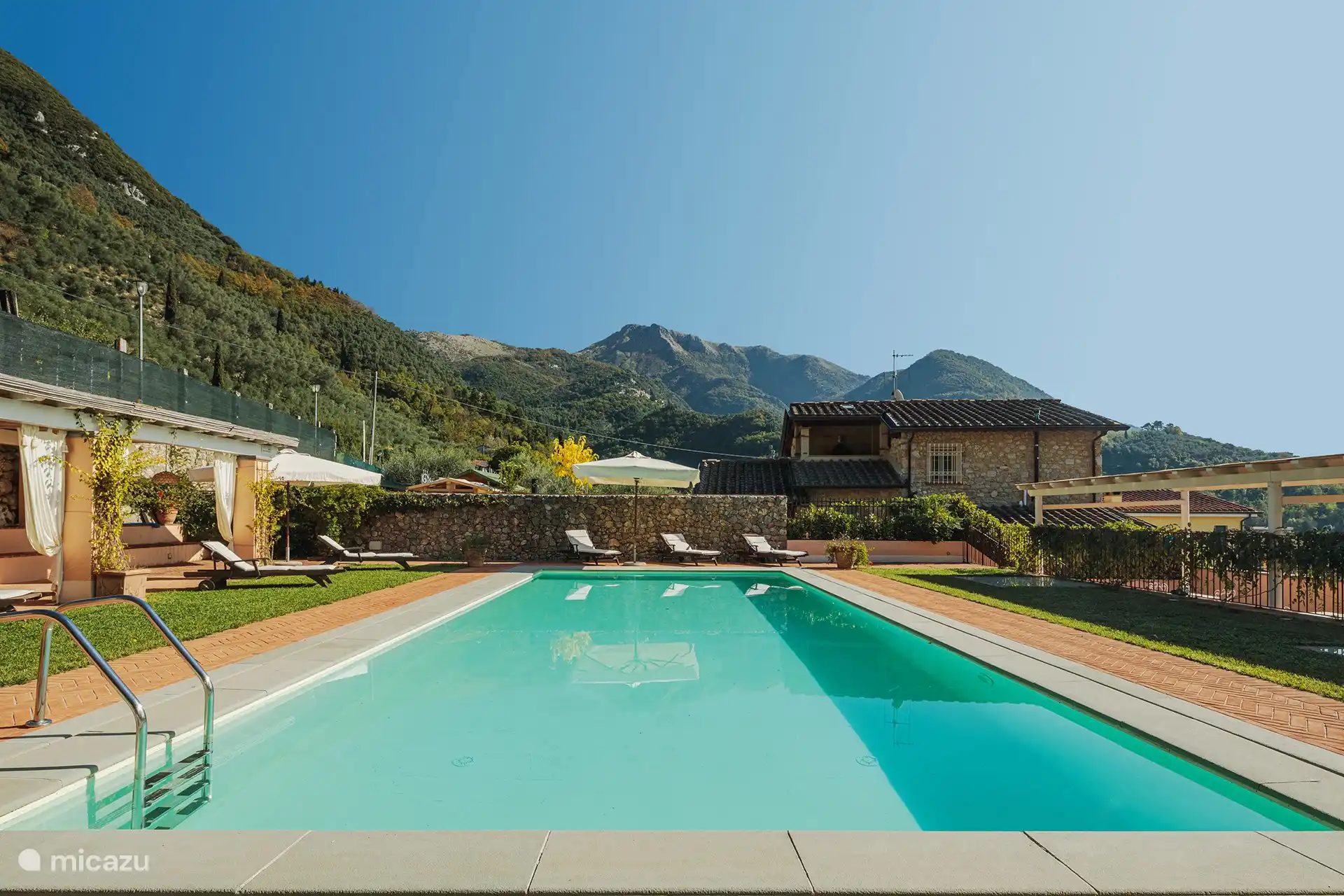 Villa Dana 10 in Italien, Toskana, Camaiore - Villa