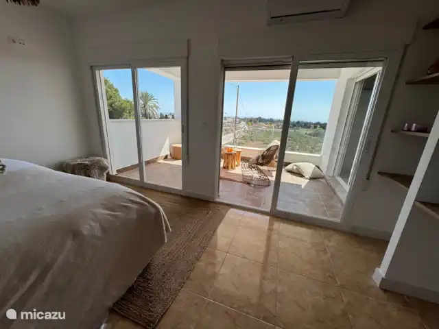 Maison de plage la marina | Espagne, Costa Blanca, Elche - villa Vue depuis la chambre à l'étage incluant la terrasse