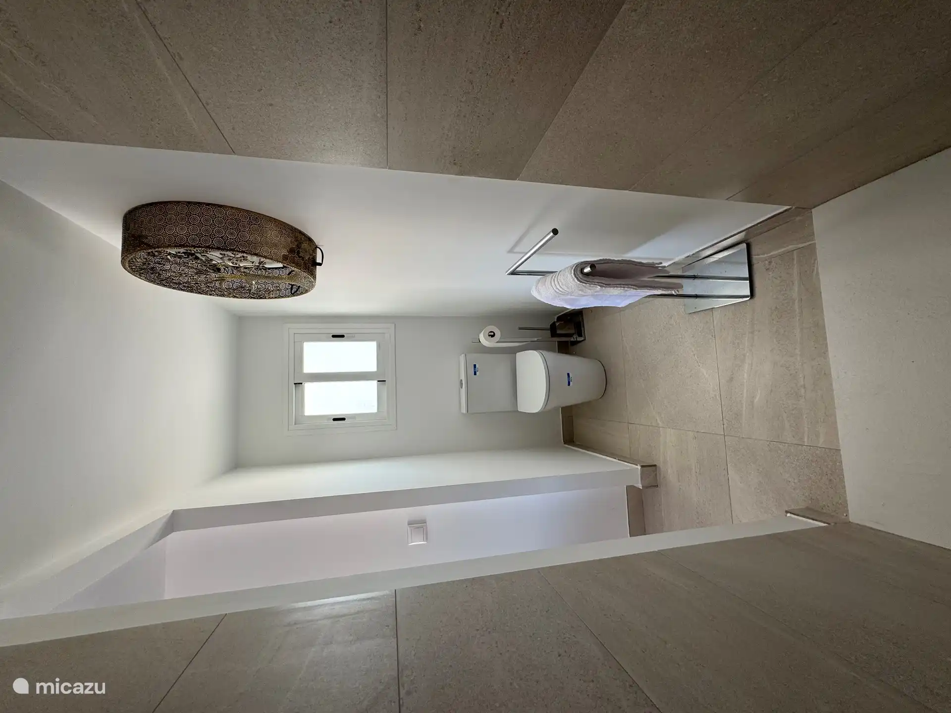 Badezimmer im Erdgeschoss extra 