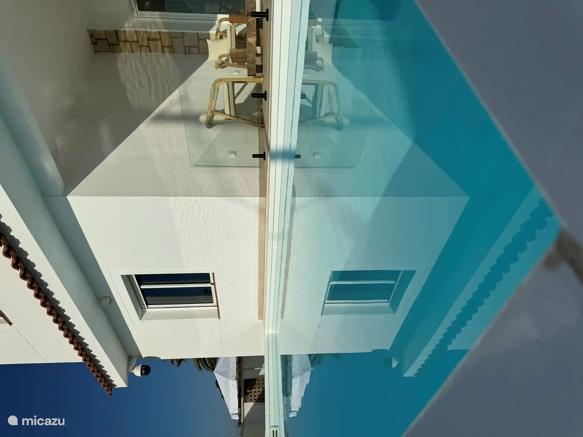 Sicheres, abschließbares Schwimmbad 