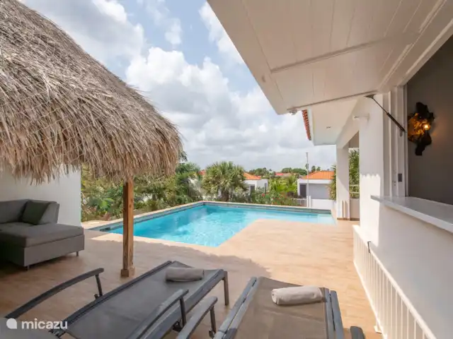 Location de Vacances Curaçao, Banda Ariba (est), Vista Royal, appartement - Villa Fortuna Piscine avec palapa
