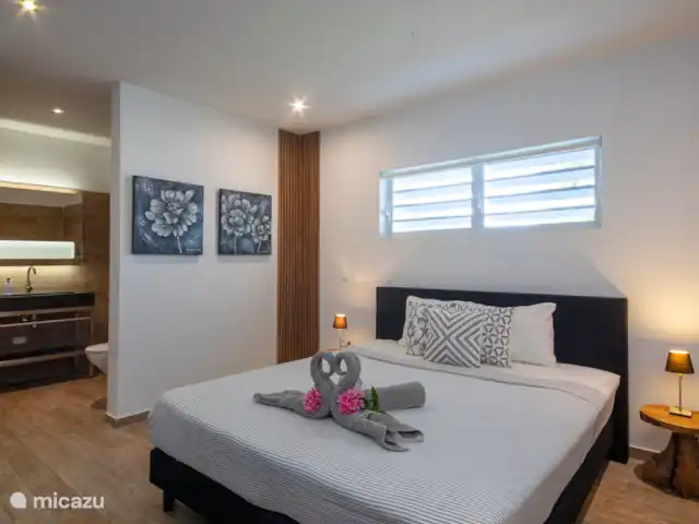 Location de Vacances Curaçao, Banda Ariba (est), Vista Royal, appartement - Villa Fortuna Chambre 1 avec salle de bain