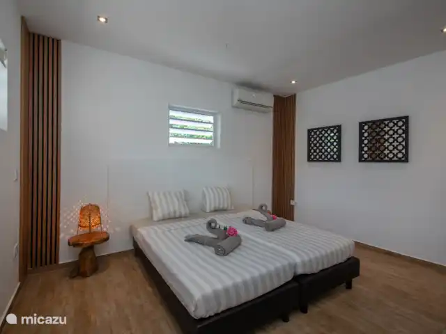 Location de Vacances Curaçao, Banda Ariba (est), Vista Royal, appartement - Villa Fortuna Chambre 2 avec salle de bain