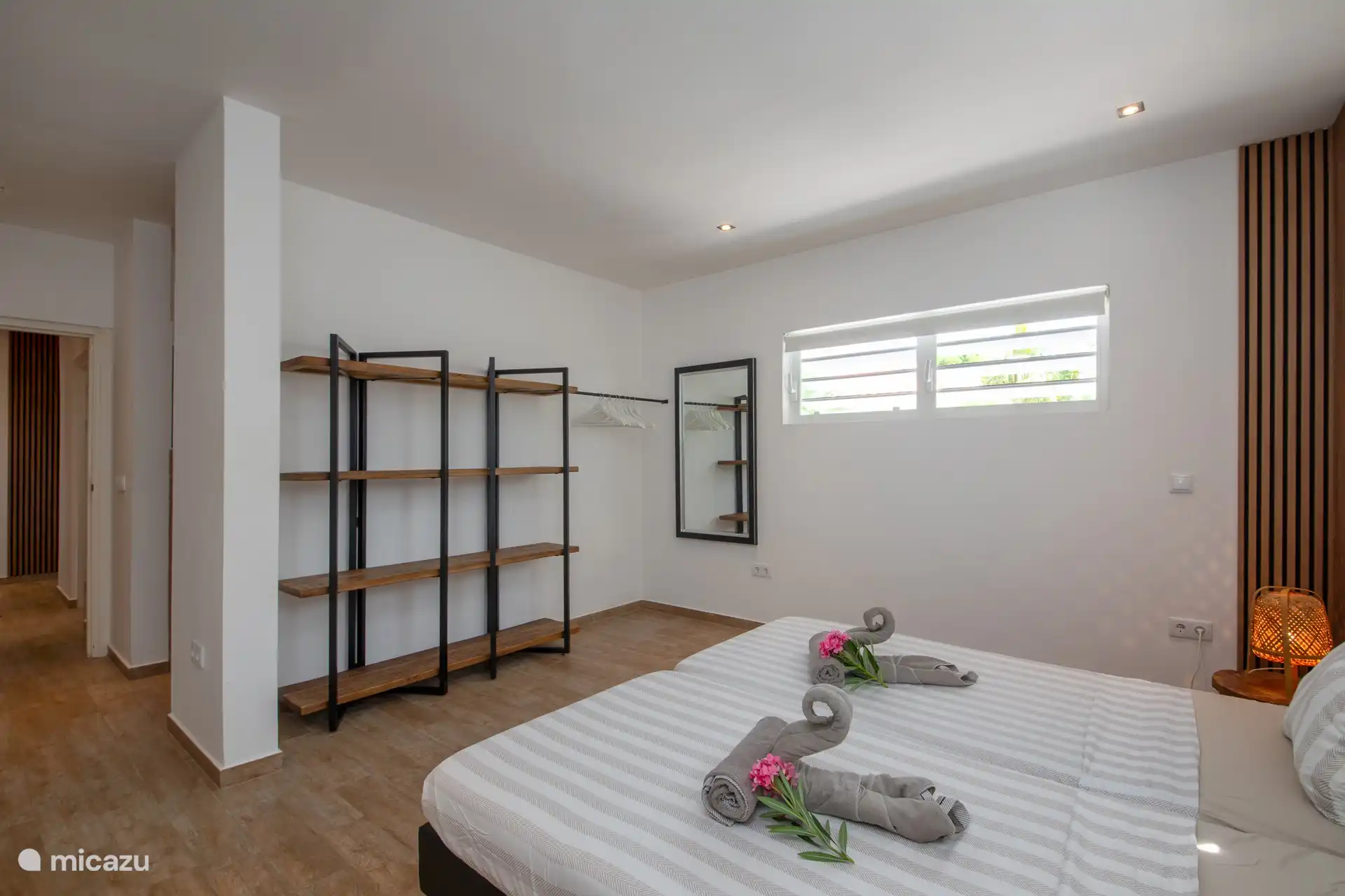 Bedroom 2 with bathroom