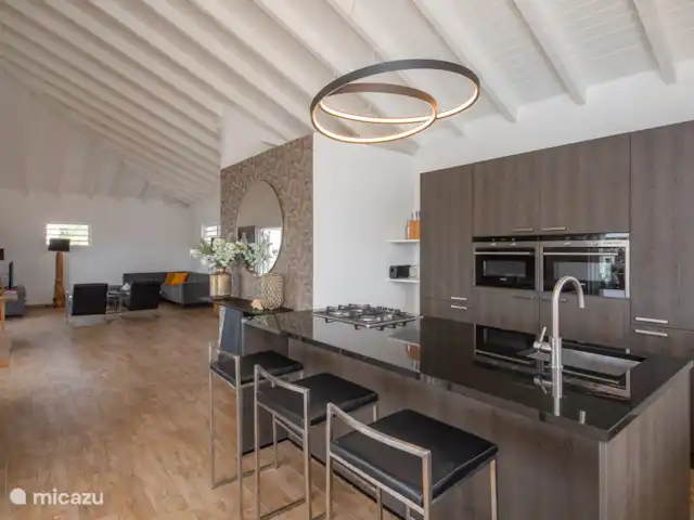 Location de Vacances Curaçao, Banda Ariba (est), Vista Royal, appartement - Villa Fortuna Séjour avec cuisine