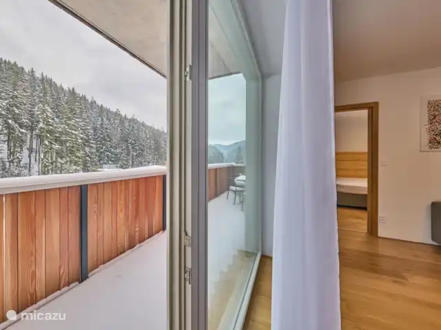 Location de Vacances République Tchèque, Hradec Králové, Pec Pod Snezkou, appartement - Résidence Krakonos 4-9 balcon
