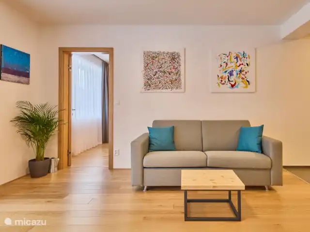 Location de Vacances République Tchèque, Hradec Králové, Pec Pod Snezkou, appartement - Résidence Krakonos 4-9 Canapé-lit et salon