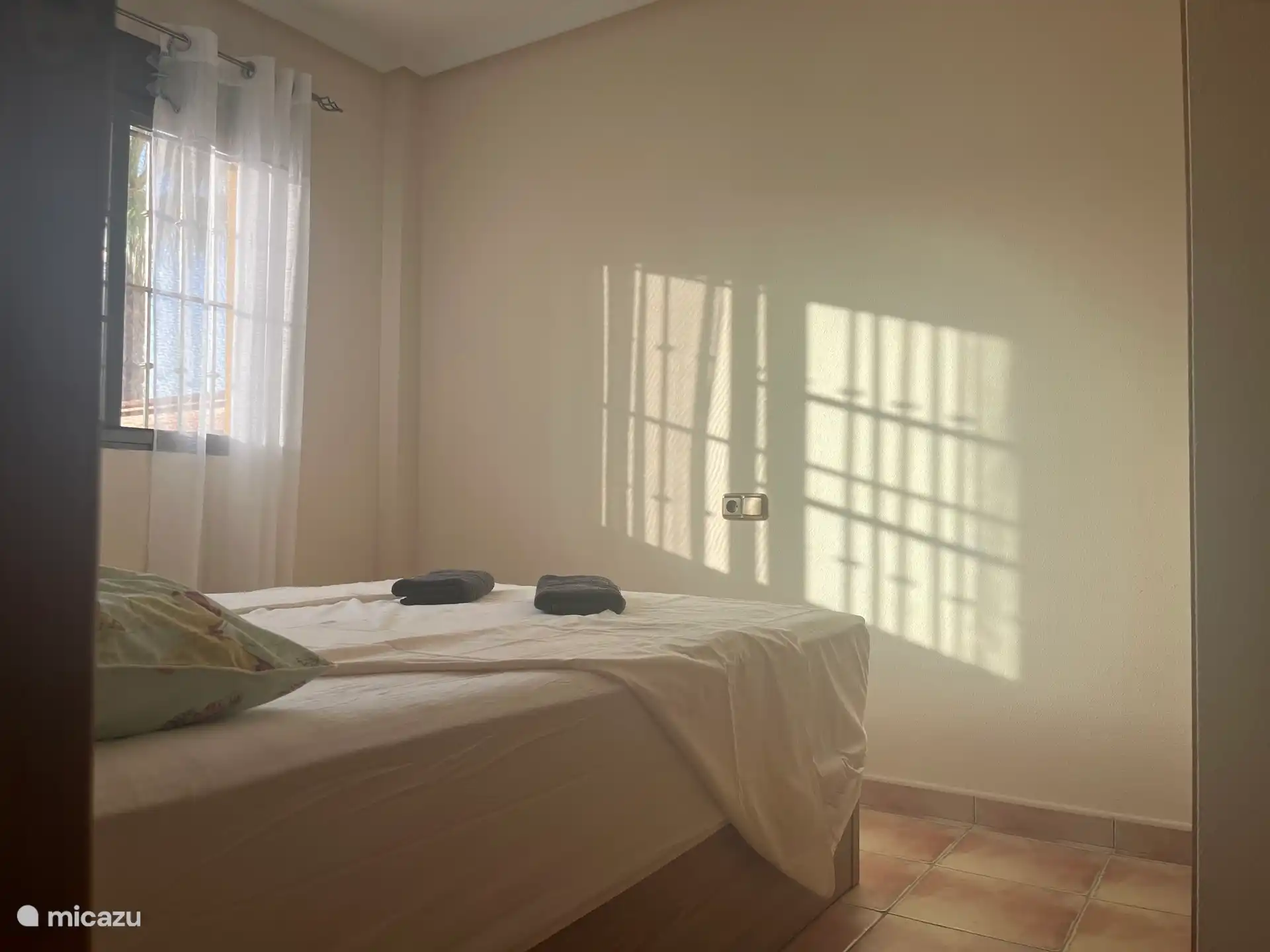 Bedroom 3 with lovely, new double bed. 1.50 x 1.90.