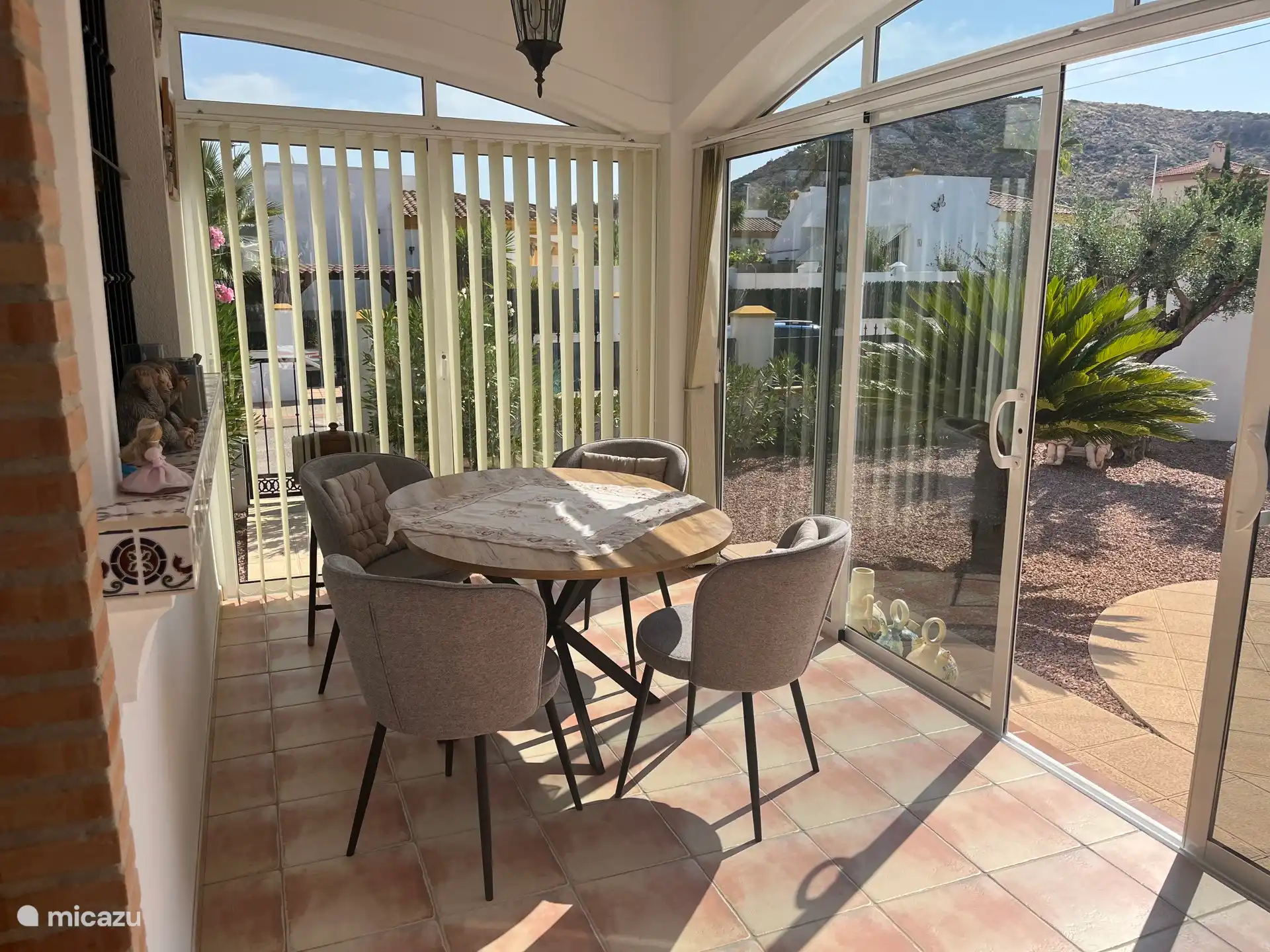 In our bright conservatory overlooking the beautiful garden, it is wonderful to dine. 