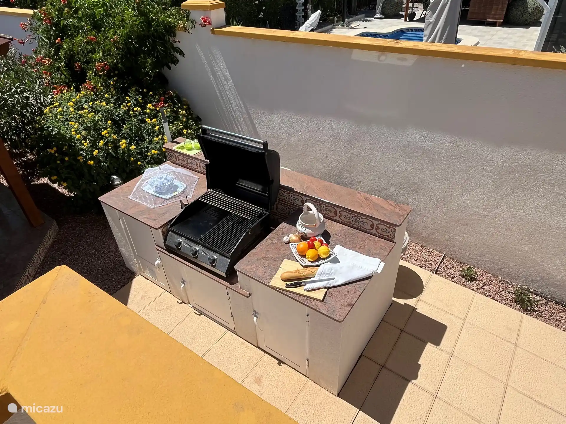 The preparations for a delicious BBQ.