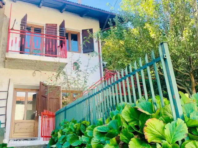 Casa Assiere  in Italy, Piedmont, Susa - holiday house house / entrance