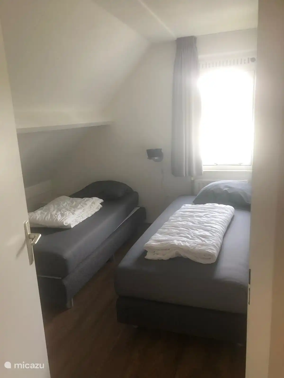 Schlafzimmer 2x 1 Person