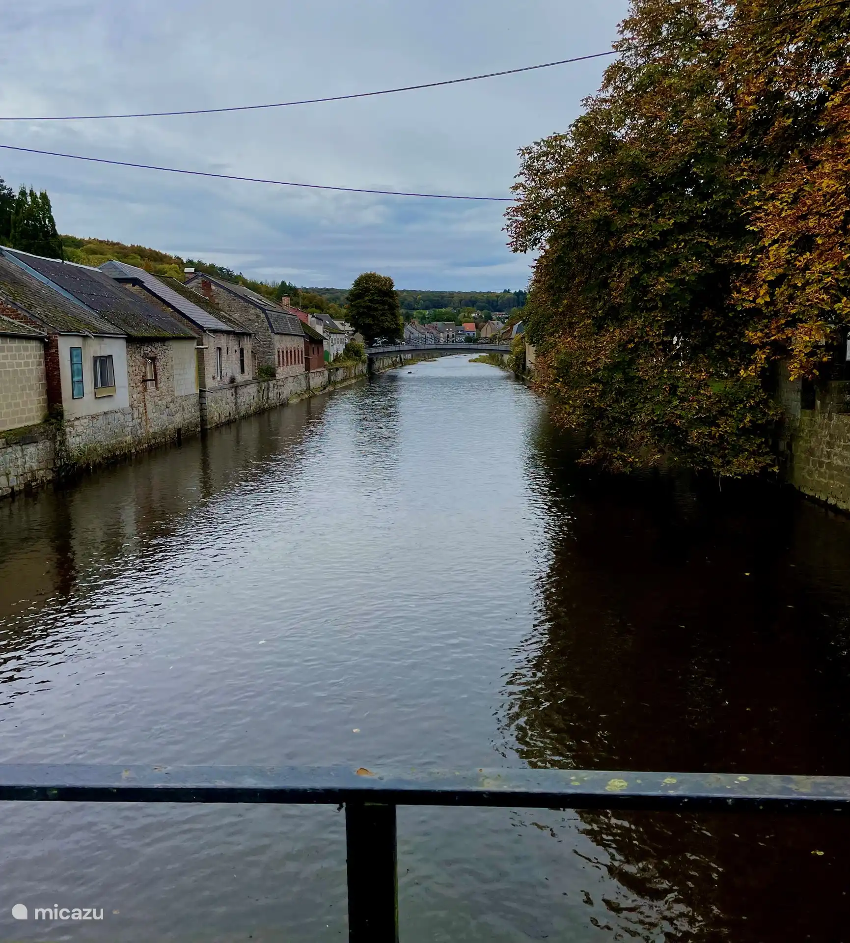 Fluss Eau Noir in Nismes 
