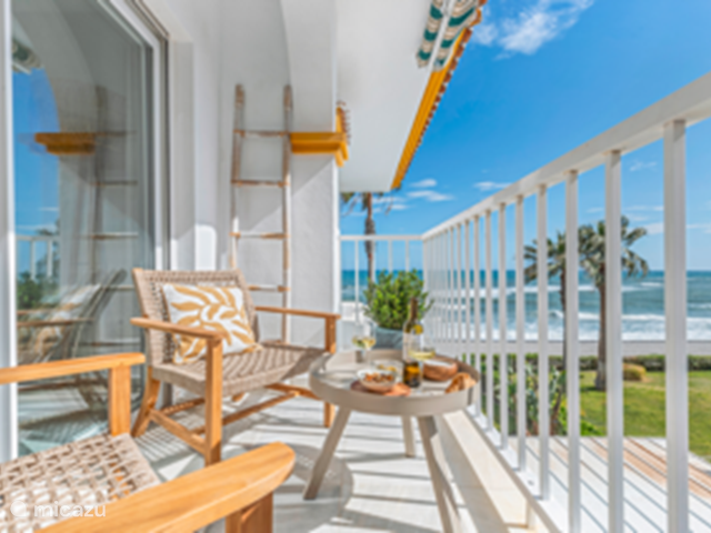 Vakantiehuis Spanje, Costa del Sol – appartement Seaflower Beachfront Apartment