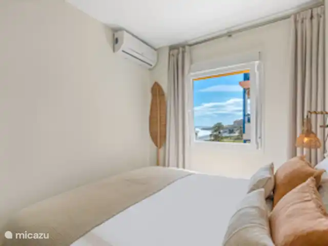 Seaflower Beachfront Apartment huren in Spanje, Costa del Sol, Torrox-Costa - appartement slaapkamer