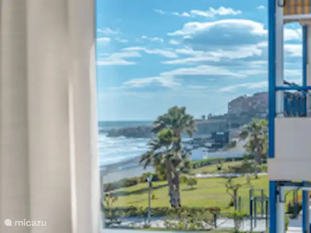 Seaflower Beachfront Apartment huren in Spanje, Costa del Sol, Torrox-Costa - appartement Uitzicht vanuit slaapkamer