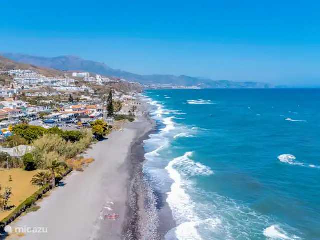 Seaflower Beachfront Apartment huren in Spanje, Costa del Sol, Torrox-Costa - appartement Strand